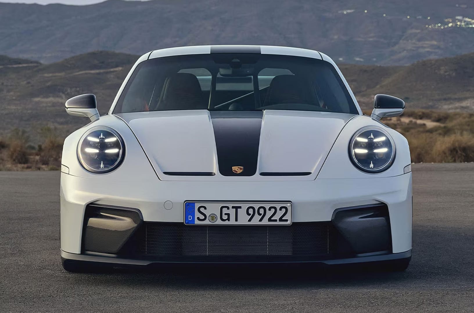 Porsche Reveals The New 911 GT3 and GT3 Touring